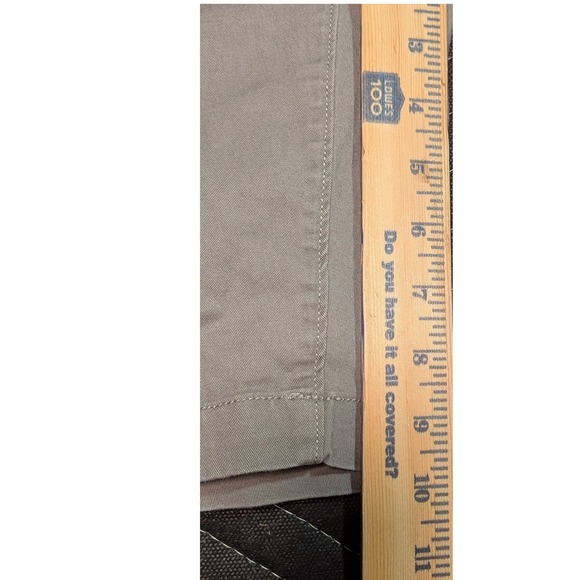 Sonoma Goods For Life Flexwear Mens Chino Shorts Grey Tan Size 40 Stretch Twill - Picture 6 of 8